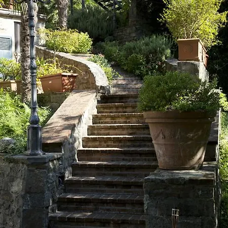 Villaggio San Lorenzo E Santa Caterina 호텔 페시아